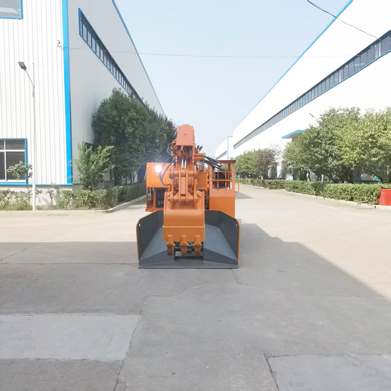 Máy xúc lật bánh xích nhỏ