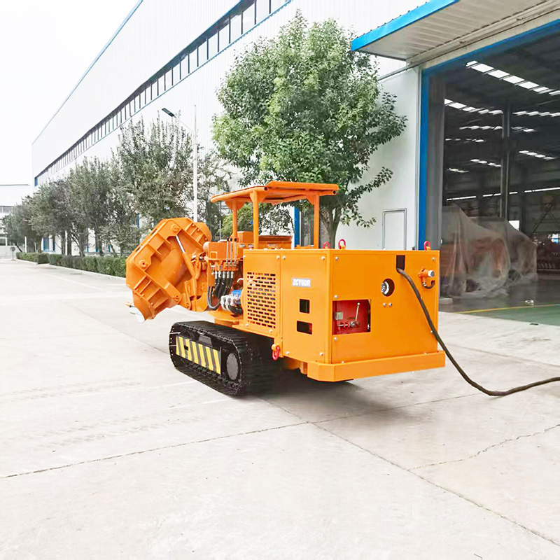 Гусеничный погрузчик