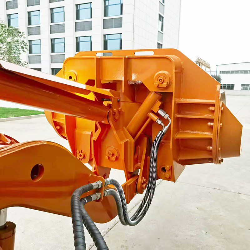 Большой погрузчик камня с боковой разгрузкой