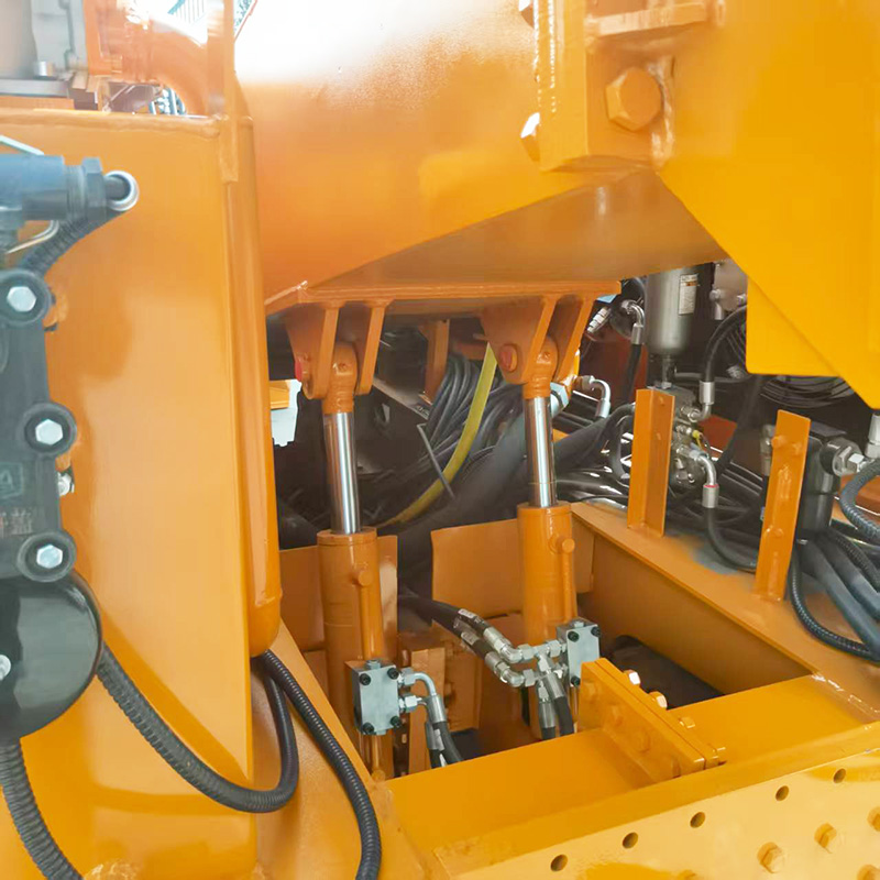 Погрузочная машина для угольных шахт